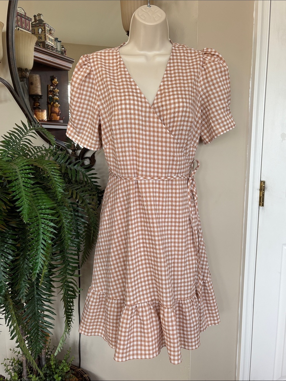 LOFT Tan & White Gingham Wrap V-Neck Mini Dress Ruffle Hem Preppy Cottagecore